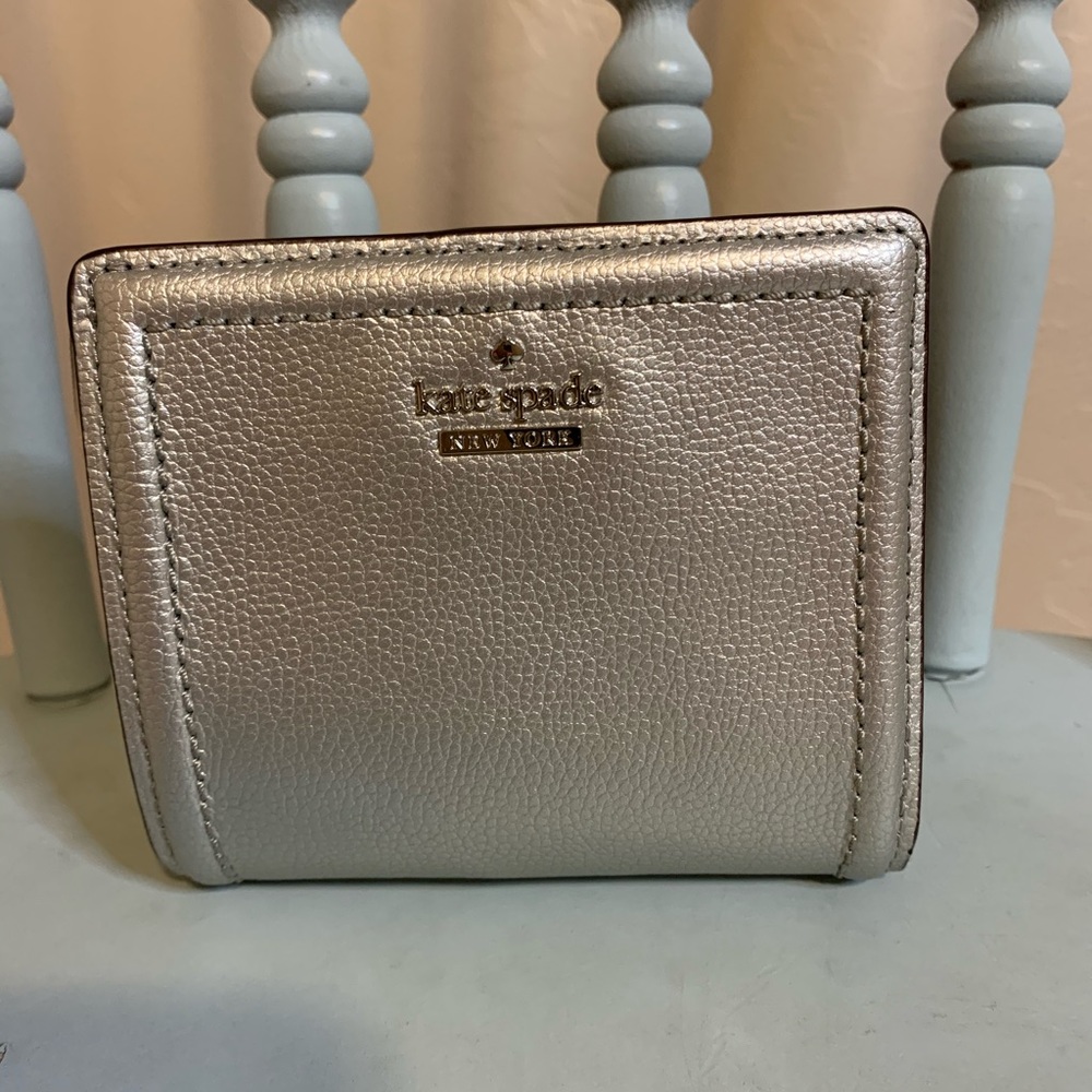 Kate Spade small wallet with snap closure